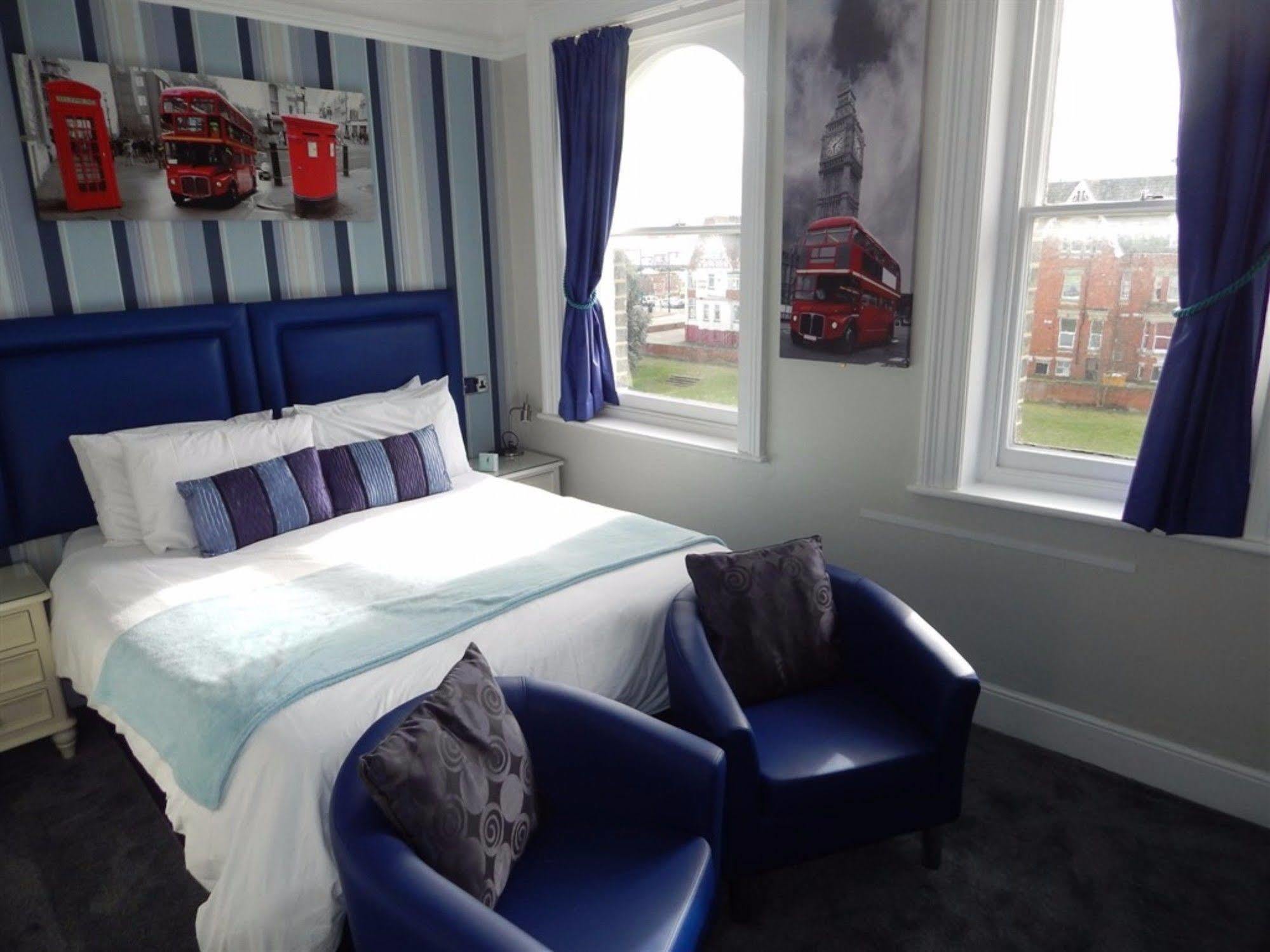 Hotel 3 Norfolk Square Great Yarmouth Esterno foto