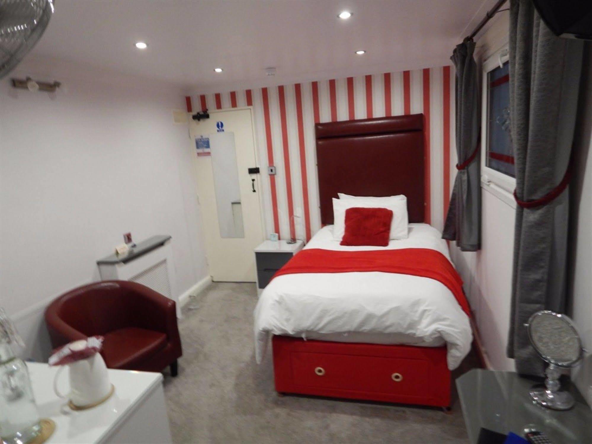 Hotel 3 Norfolk Square Great Yarmouth Esterno foto